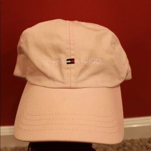 Tommy Hilfiger ball cap hat. Logo and embroidery